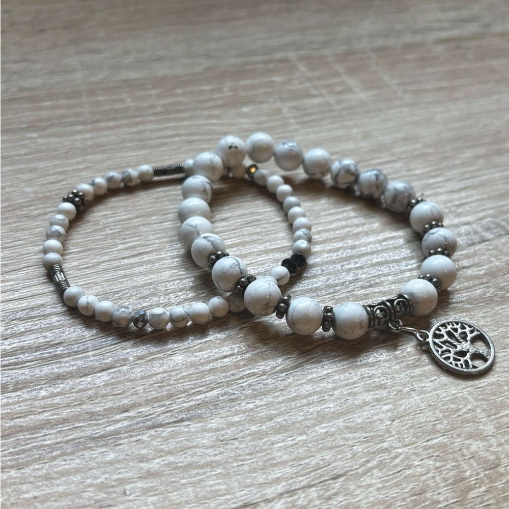 White Howlite Beaded Bracelet Set with Silver Charm